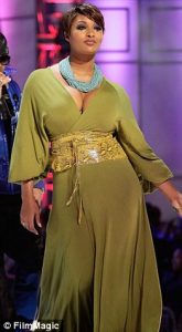 Model Toccara Jones to lead OneStopPlus.com fashion show - Photo via Mail Online