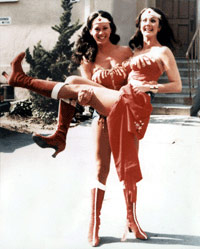 doubledare Jeannie Epper and Lynda Carter