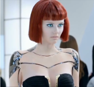  on Kia   S Ad Featuring    Hot Bots